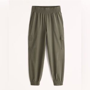 Abercrombie & Fitch YPB motionTEK Cargo Jogger Size S